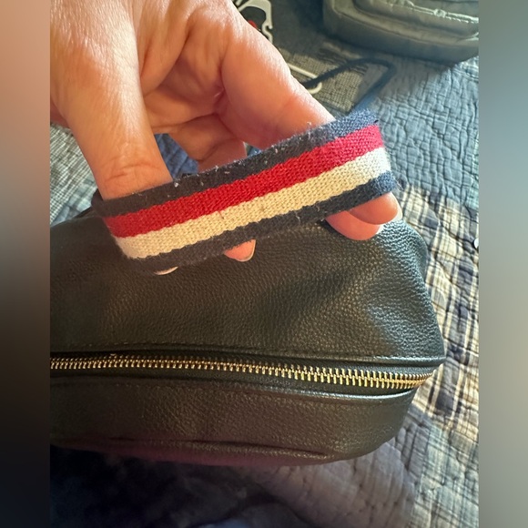 Tommy Hilfiger Backpack - Picture 4 of 5